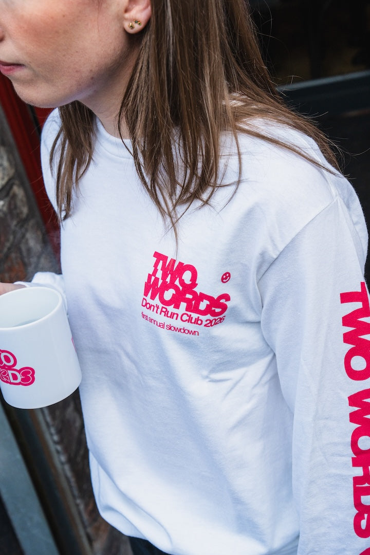 DON'T RUN CLUB! T-SHIRT